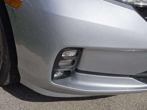 Certified 2021 Honda Odyssey EX image 9