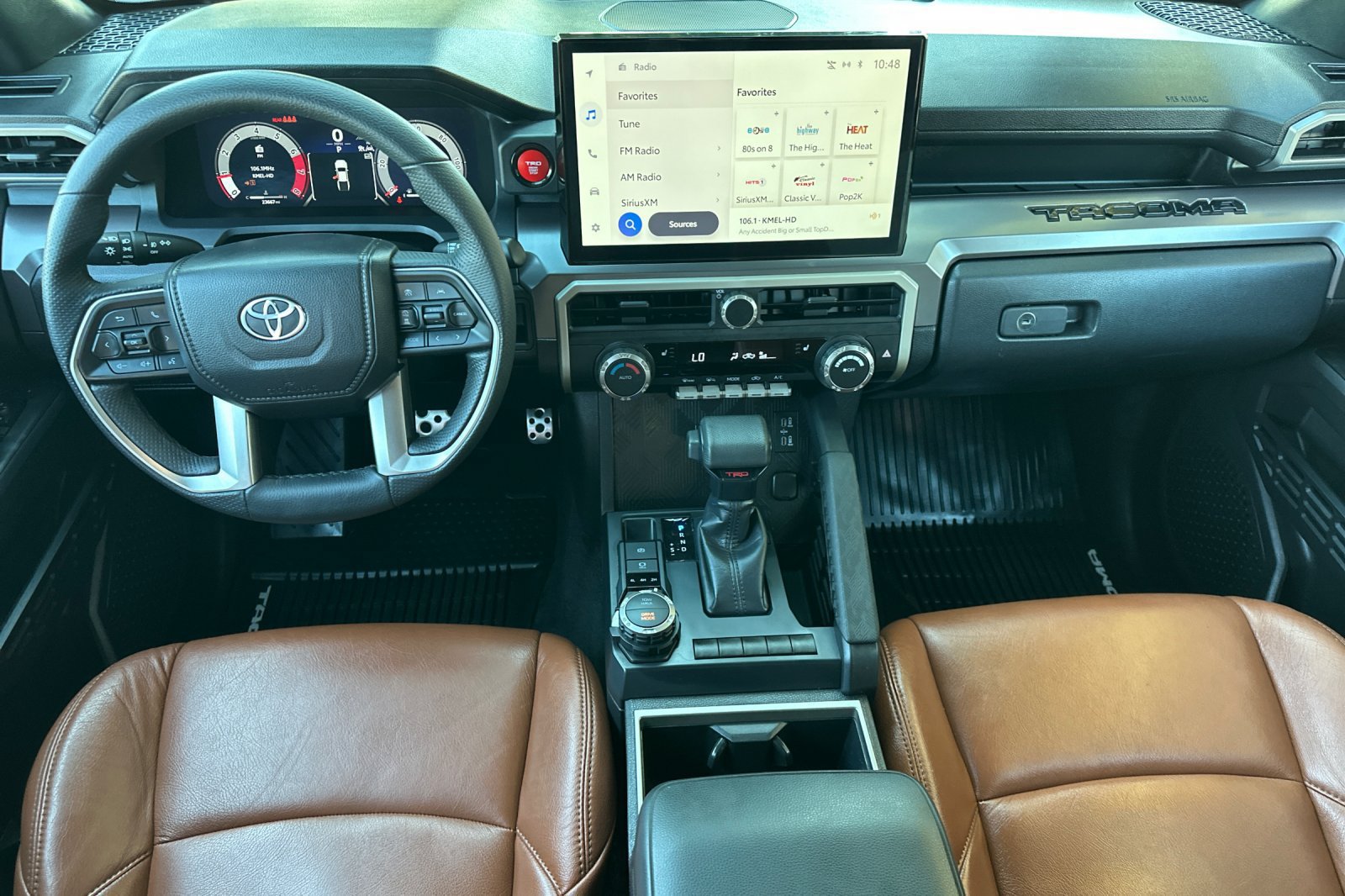 Used 2025 Toyota Tacoma TRD Sport AWD/4WD image 13