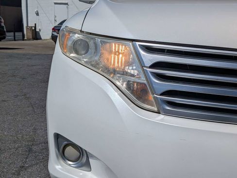 Used 2010 Toyota Venza FWD image 11