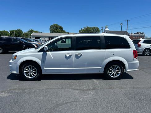Used 2019 Dodge Grand Caravan SXT FWD image 8