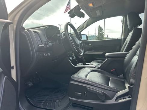 Used 2021 Chevrolet Colorado ZR2 image 9