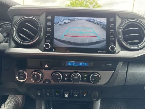 Certified 2021 Toyota Tacoma TRD Off-Road w/ Technology Package image 10