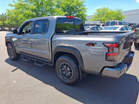 Used 2024 Nissan Frontier PRO-4X w/ Pro Premium Package AWD/4WD image 4