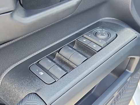 New 2026 Toyota 4Runner 2WD image 15