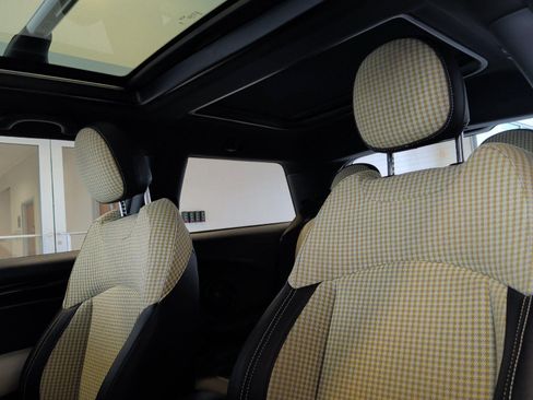 Used 2023 MINI Cooper SE FWD image 32