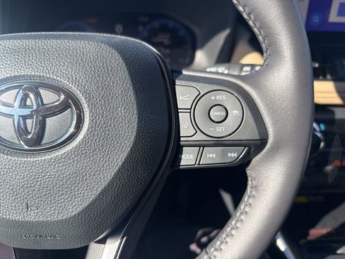 Used 2024 Toyota RAV4 Limited image 17