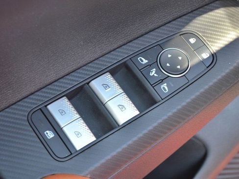 Used 2023 Mitsubishi Outlander SEL image 16