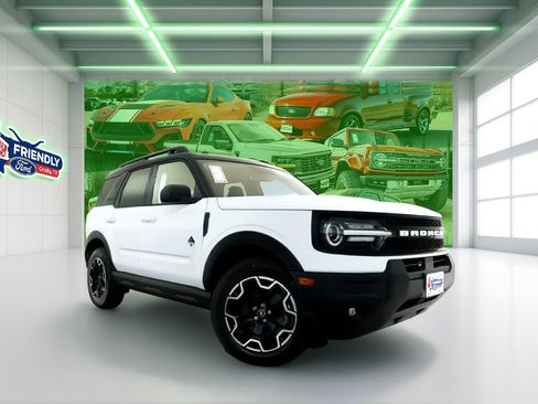 New 2025 Ford Bronco Sport Outer Banks image 1