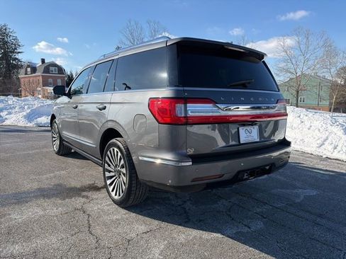 Used 2021 Lincoln Navigator Reserve image 6