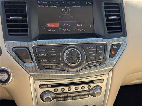 Used 2019 Nissan Pathfinder SL image 13