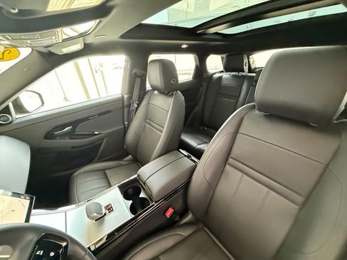 Used 2024 Land Rover Range Rover Evoque S image 22