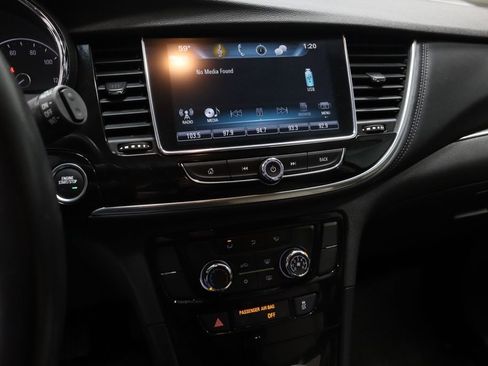 Used 2020 Buick Encore Preferred w/ Safety Package image 31