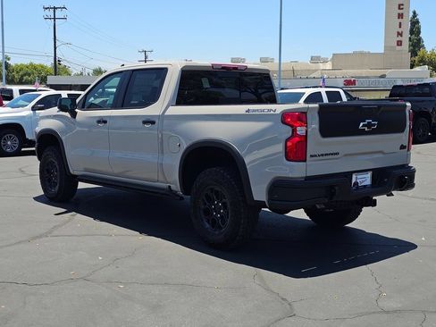 New 2026 Chevrolet Silverado 1500 ZR2 w/ ZR2 Bison Edition AWD/4WD image 4