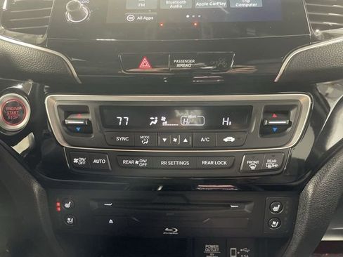 Used 2022 Honda Pilot Black Edition image 19