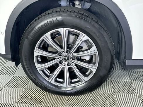 Certified 2023 Mercedes-Benz GLC 300 image 30