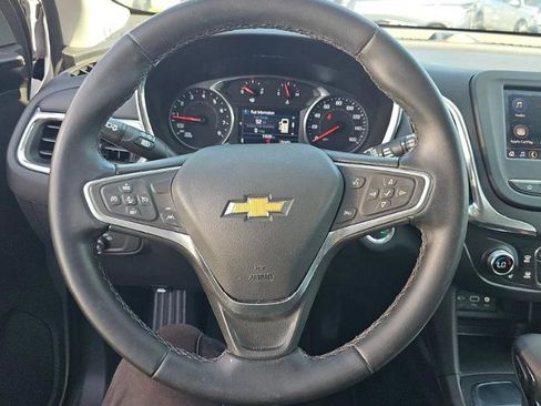 Used 2023 Chevrolet Equinox LT image 10