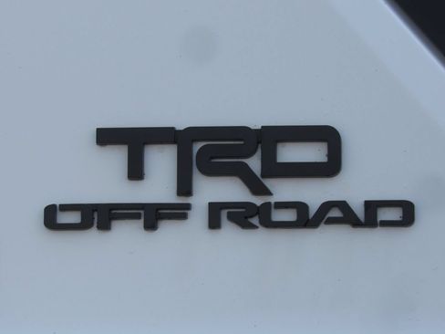Used 2025 Toyota 4Runner TRD Off-Road Premium w/ Tow Technology Package AWD/4WD image 8