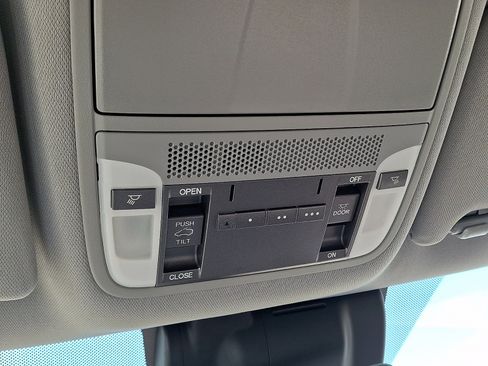Used 2019 Acura MDX FWD image 26