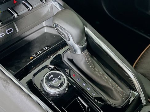 New 2026 GMC Canyon AT4 AWD/4WD image 14