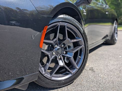 Used 2024 Dodge Charger R/T w/ Plus Group image 32