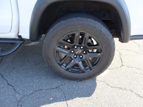 Used 2023 Chevrolet Colorado Trail Boss w/ Advanced Trailering Package AWD/4WD image 40