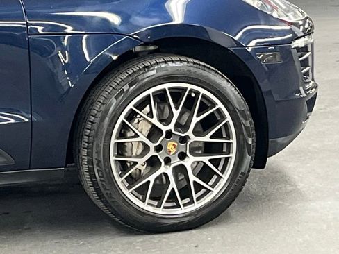 Used 2017 Porsche Macan S image 39