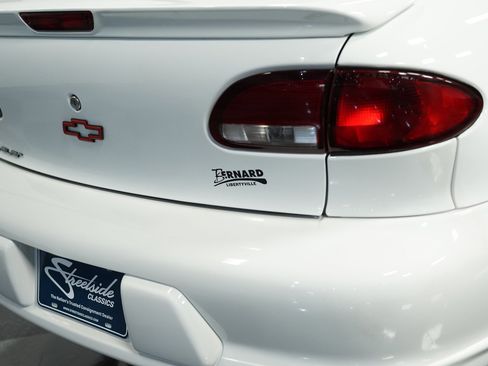 Used 1999 Chevrolet Cavalier Z24 image 21