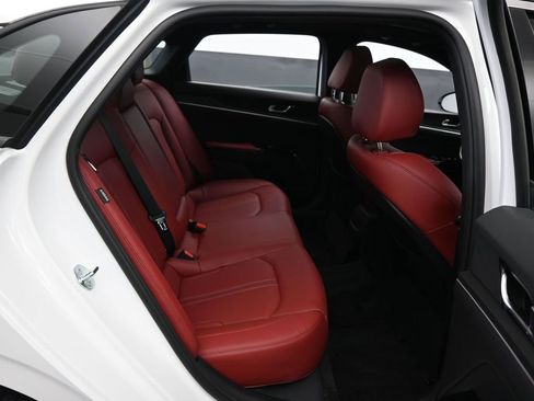 Used 2025 Kia K5 GT-Line w/ GT-Line Premium Package FWD image 39