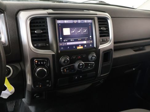 Used 2023 RAM 1500 Classic SLT w/ Electronics Group AWD/4WD image 5