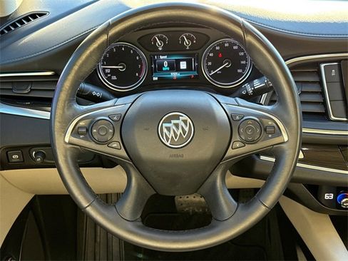 Used 2019 Buick Enclave Essence image 15