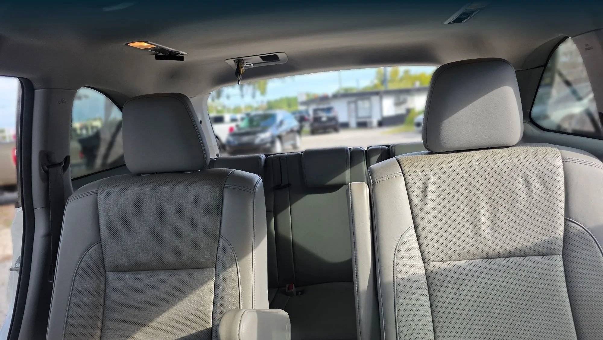 Used 2016 Toyota Highlander Limited FWD image 24