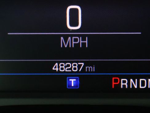 Used 2021 Chevrolet Camaro LT image 24