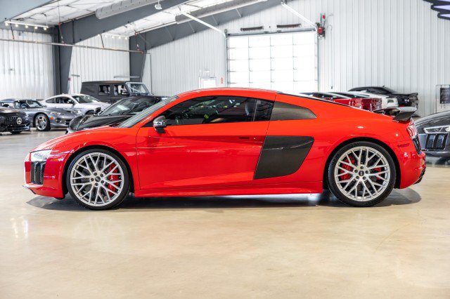 Used 2017 Audi R8 V10 plus AWD/4WD image 3