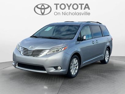 Used 2017 Toyota Sienna Limited Premium