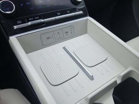 Used 2024 Hyundai Santa Fe SEL FWD image 37