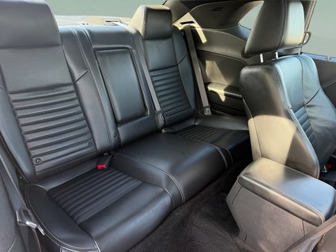 Used 2013 Dodge Challenger R/T RWD image 26
