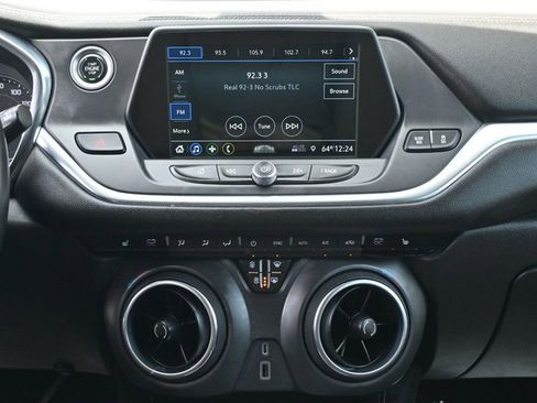 Used 2019 Chevrolet Blazer LT image 10