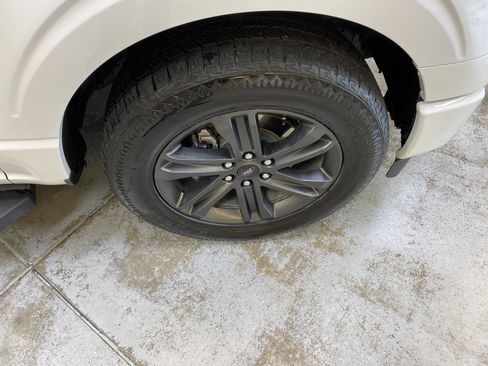 Used 2023 Ford F150 XLT w/ Equipment Group 302A High image 14