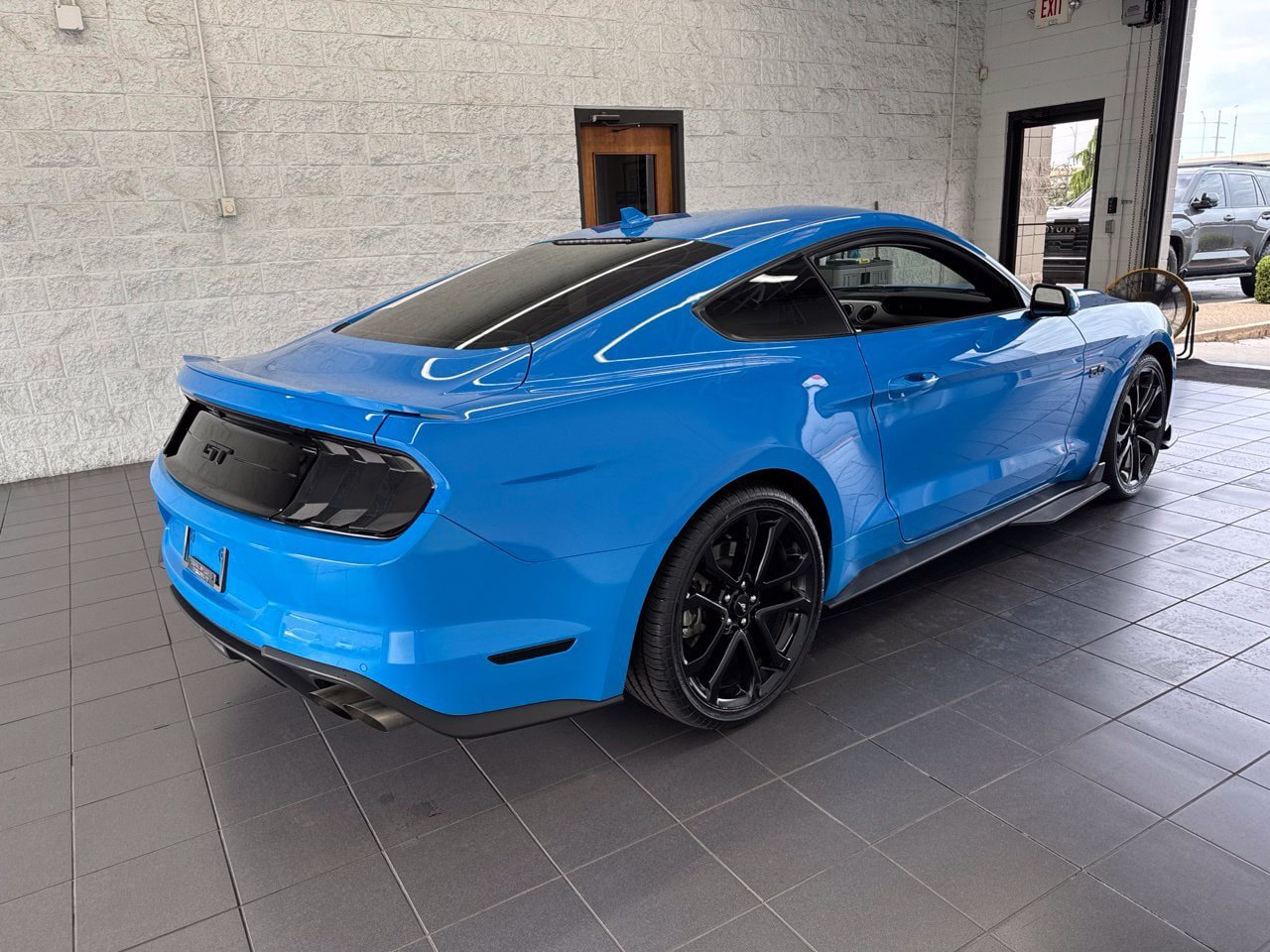 Used 2023 Ford Mustang GT Premium RWD image 8