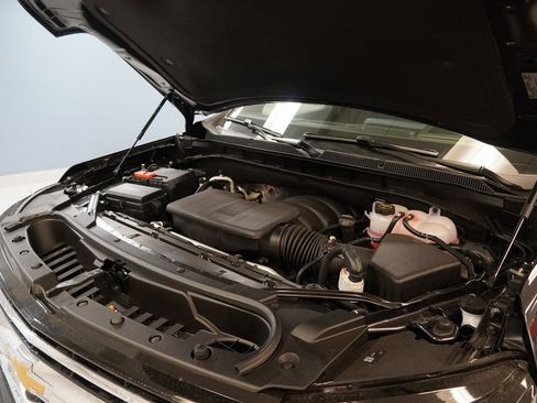 New 2025 Chevrolet Suburban Premier image 20