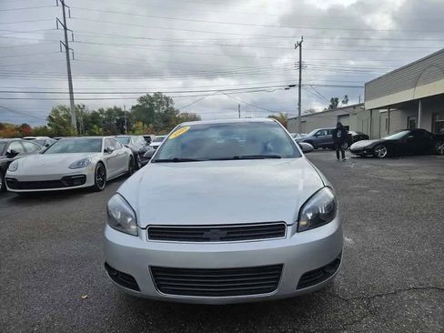 Used 2009 Chevrolet Impala LTZ image 2