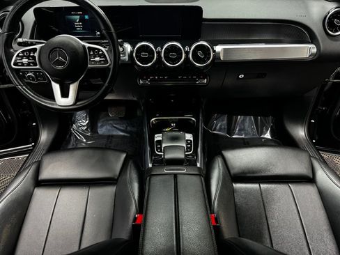 Used 2020 Mercedes-Benz GLB 250 4MATIC image 38