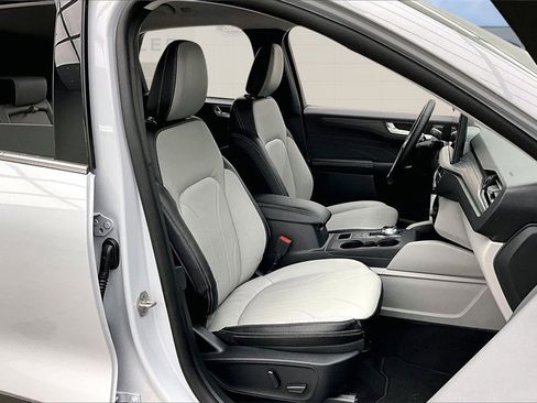 New 2026 Ford Escape Platinum w/ Premium Technology Package image 12