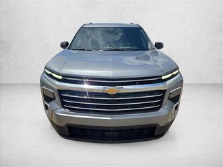 Used 2026 Chevrolet Traverse LT FWD video 2