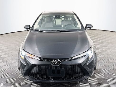 Used 2021 Toyota Corolla LE w/ Carpet Mat Package (TMS) image 2
