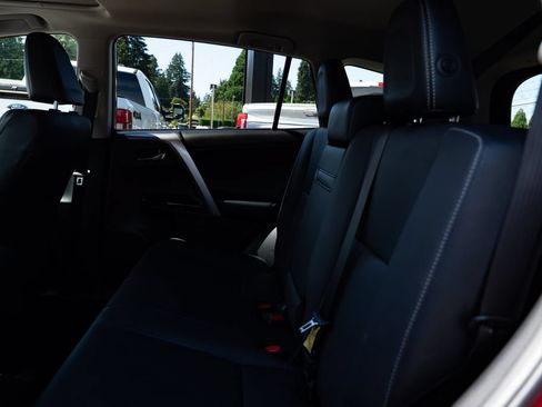 Used 2018 Toyota RAV4 Limited w/ Advanced Technology Package AWD/4WD image 20