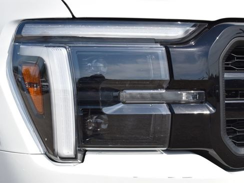 Certified 2024 Ford F150 Lariat w/ Bed Utility Package AWD/4WD image 5