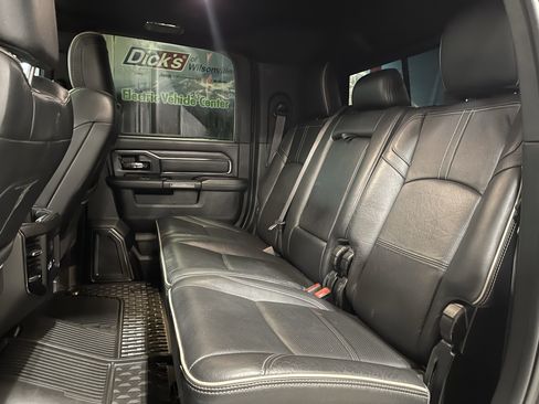 Used 2022 RAM 3500 Limited AWD/4WD image 17