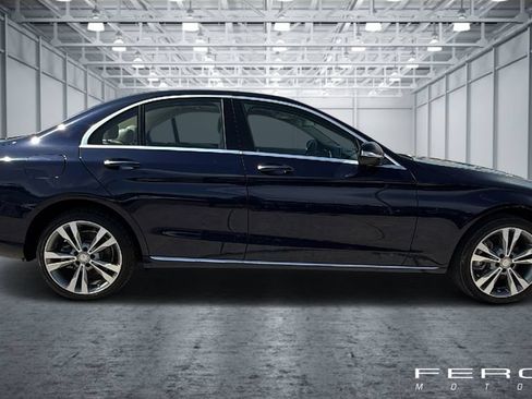 Used 2015 Mercedes-Benz C 300 4MATIC Sedan image 6
