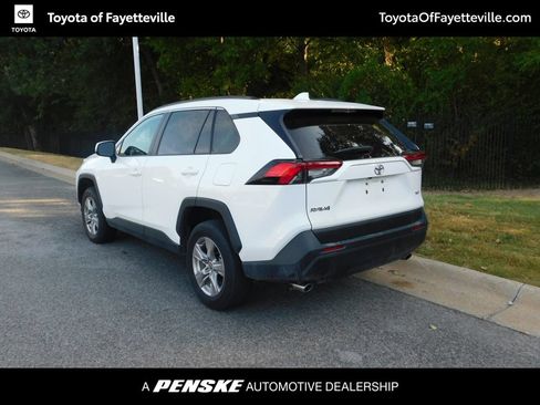 Used 2025 Toyota RAV4 XLE FWD image 3